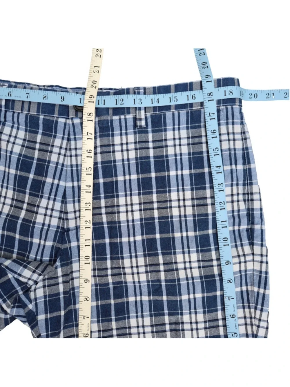 Men's Banana Republic Plaid Flat Front Shorts Blue Waist 35